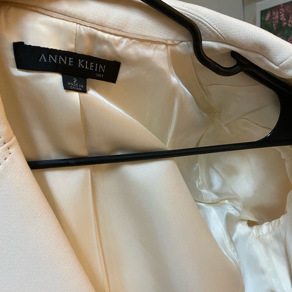 White blazer Anne Klein